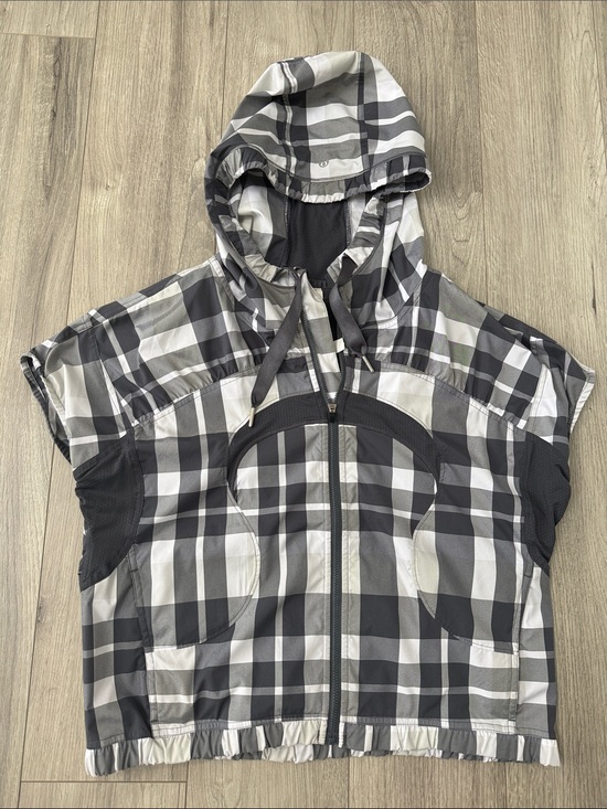 lululemon athletica Jackets & Blazers - Lululemon vintage Y2K ‘Run with it’ Plaid Vest